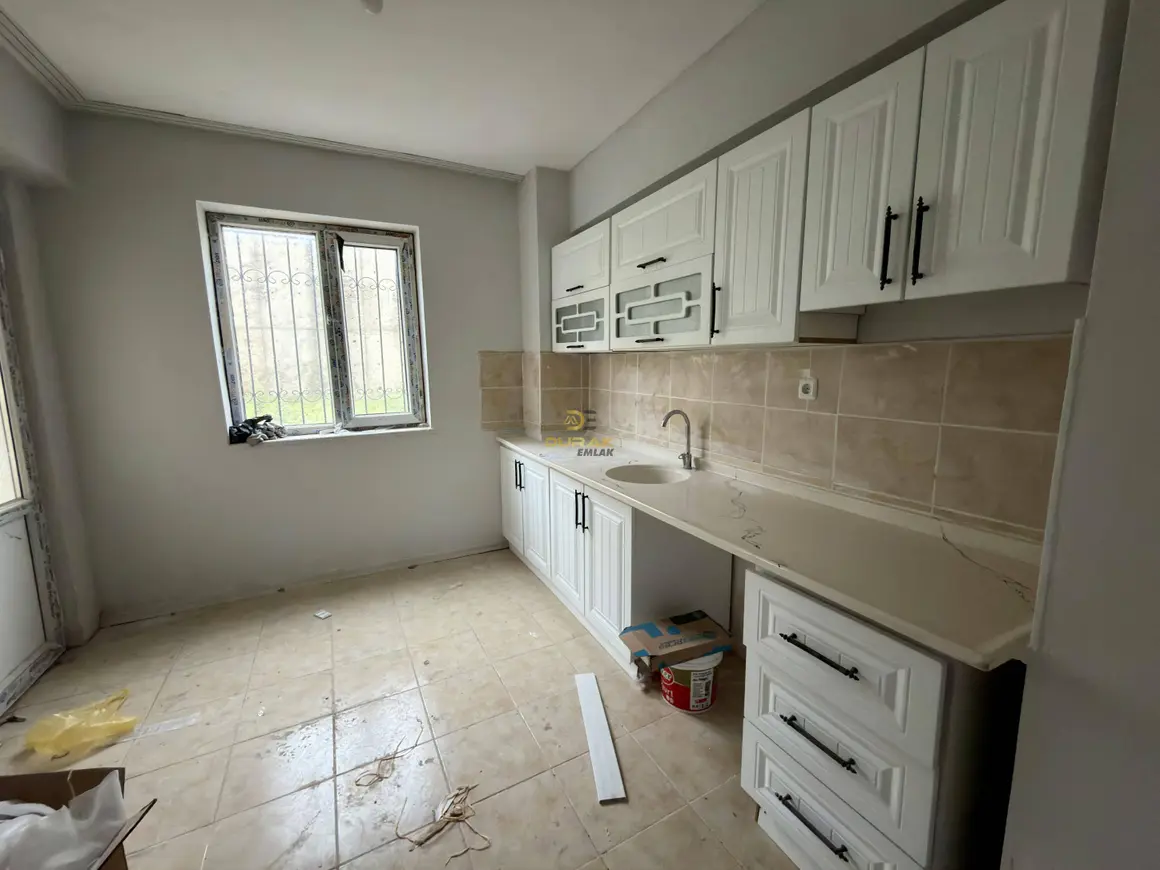 Afyonkarahisar Merkez Dörtyol Mahallesi 2+1 85 m² satılık daire - Fotoğraf 1