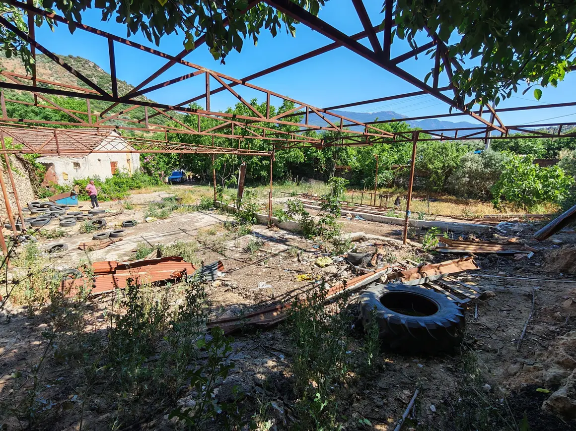 İzmir Tire Hasançavuşlar Mahallesi 700 m² satılık muhtelif Arsa arsa - Fotoğraf 1