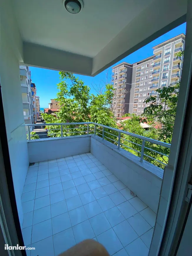Rize Merkez Bağdatlı Mahallesi 3+1 145 m² kiralık daire - Fotoğraf 1