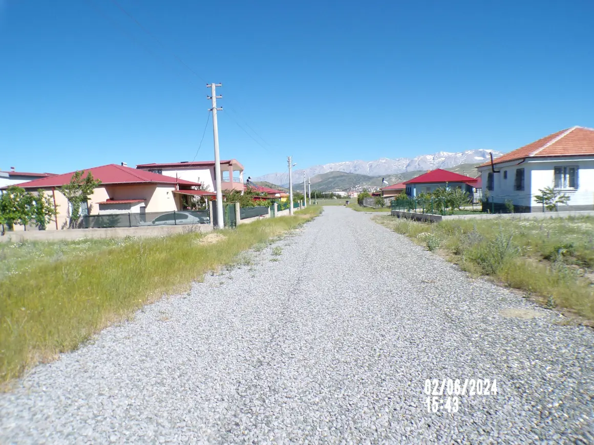 Niğde Ulukışla Kemalpaşa Mahallesi 436 m² satılık konut arsa - Fotoğraf 1