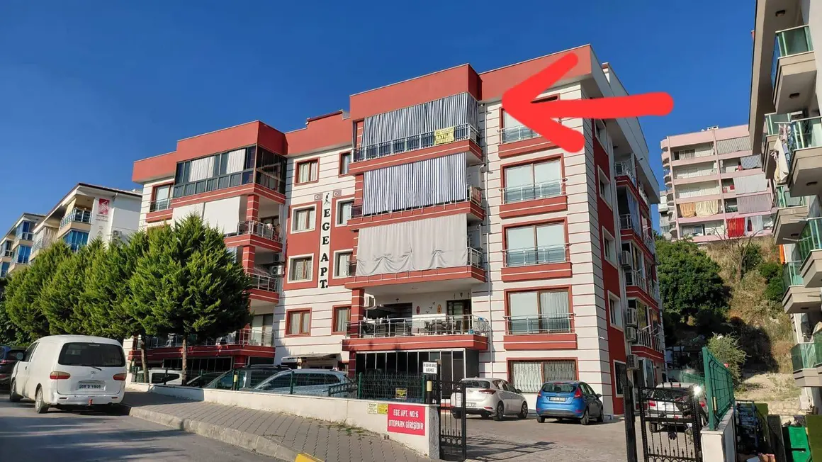 Aydın Kuşadası Ege Mahallesi 5+2 300 m² satılık daire - Fotoğraf 1