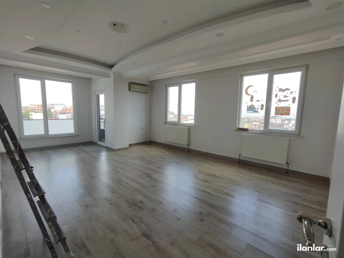 İstanbul Sultanbeyli Mehmet Akif Mahallesi 3+1 160 m² kiralık daire - Fotoğraf 1