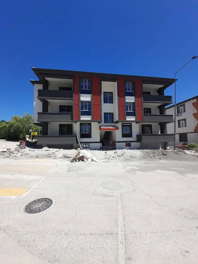 Erzincan Merkez Başbağlar Mahallesi 3+1 145 m² satılık daire - Fotoğraf 1