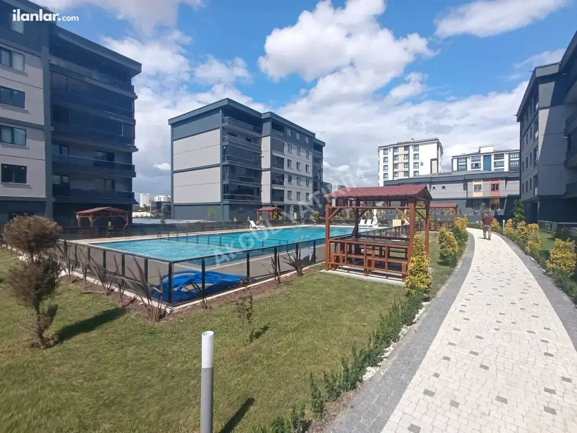 Tekirdağ Çerkezköy Cumhuriyet Mahallesi 2+1 125 m² satılık daire - Fotoğraf 1