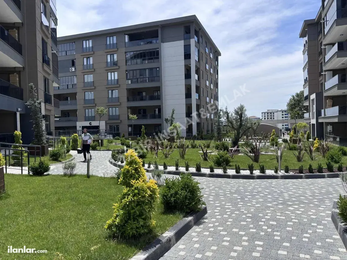 Tekirdağ Çerkezköy Cumhuriyet Mahallesi 2+1 110 m² satılık daire - Fotoğraf 1