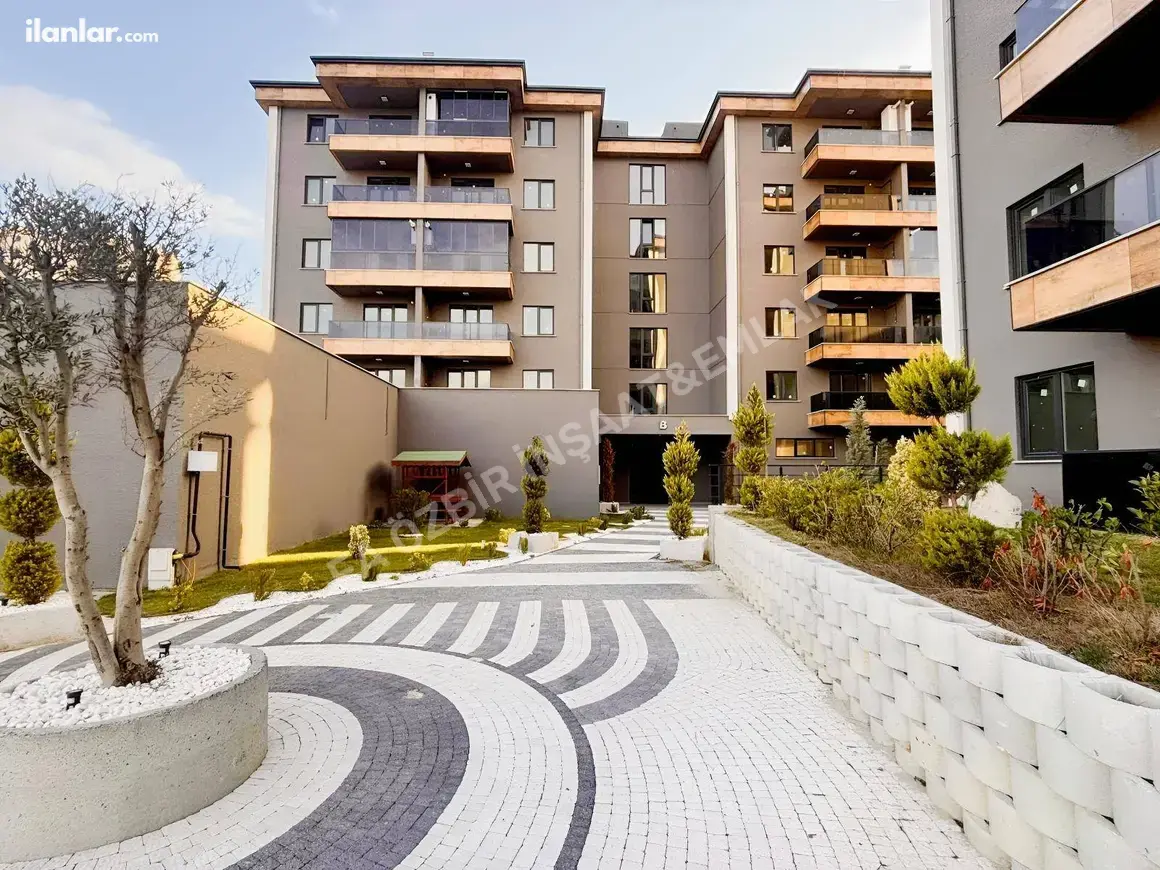Tekirdağ Çerkezköy Cumhuriyet Mahallesi 1+1 65 m² satılık daire - Fotoğraf 1