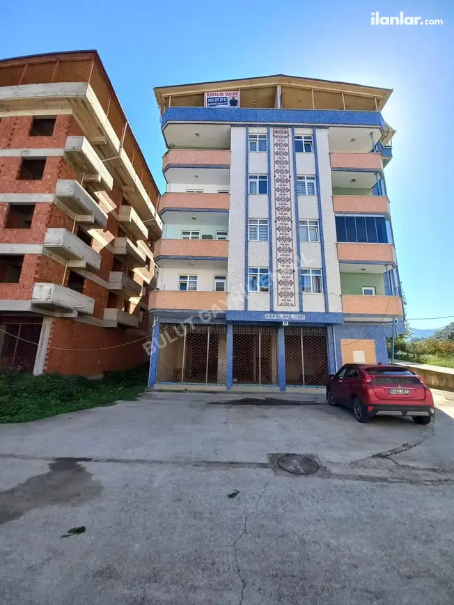 Trabzon Arsin Yeşilce Mahallesi 2+1 90 m² kiralık daire - Fotoğraf 1