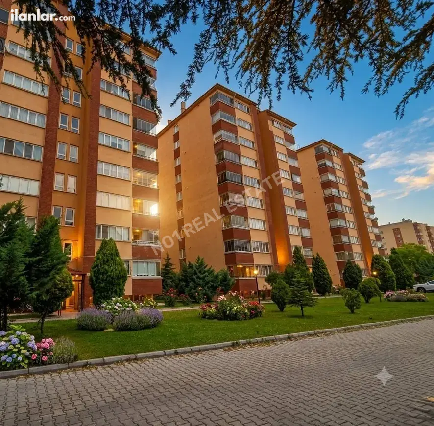 Eskişehir Tepebaşı Yenibağlar Mahallesi 3+1 155 m² satılık daire - Fotoğraf 1