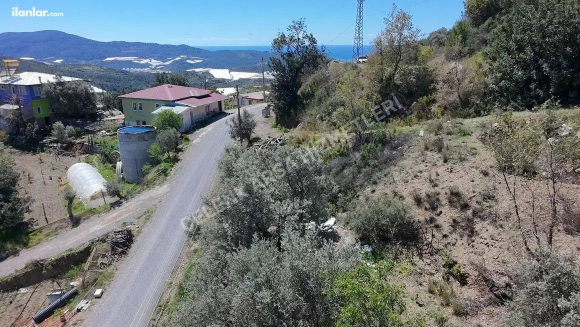 Antalya Alanya Büyükpınar Mahallesi 500 m² satılık villa arsa - Fotoğraf 1