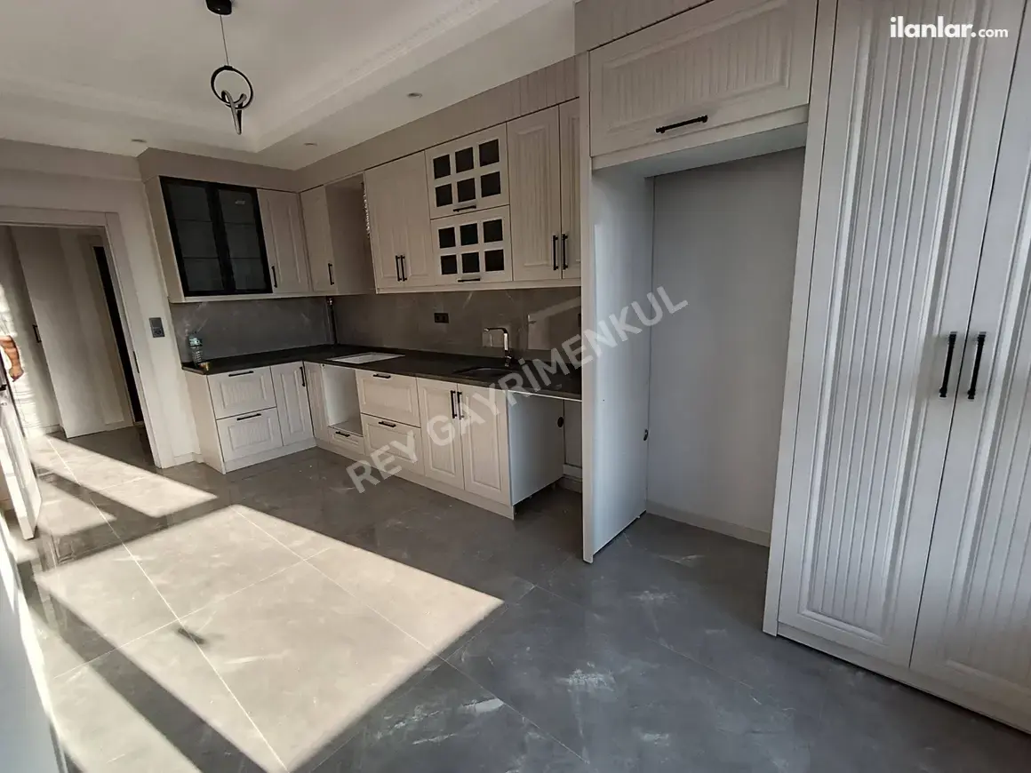 Denizli Tavas Kızılcabölük Mahallesi 3+1 140 m² satılık daire - Fotoğraf 1