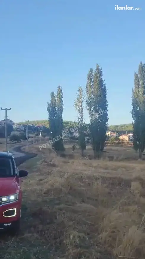 Uşak Merkez Hacıkadem Mahallesi 431 m² satılık tarla arsa - Fotoğraf 1