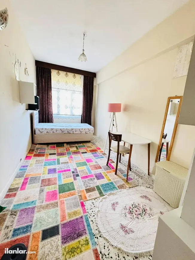 Mersin Mezitli Fatih Mahallesi 2+1 135 m² kiralık daire - Fotoğraf 1