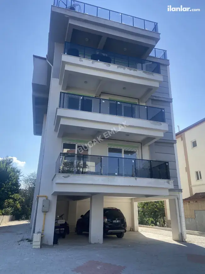 Burdur Bucak Mehmet Akif Mahallesi 2+1 105 m² satılık daire - Fotoğraf 1