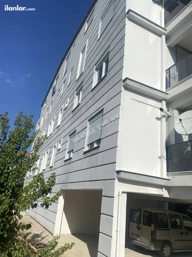 Burdur Bucak Mehmet Akif Mahallesi 2+1 105 m² satılık daire - Fotoğraf 1