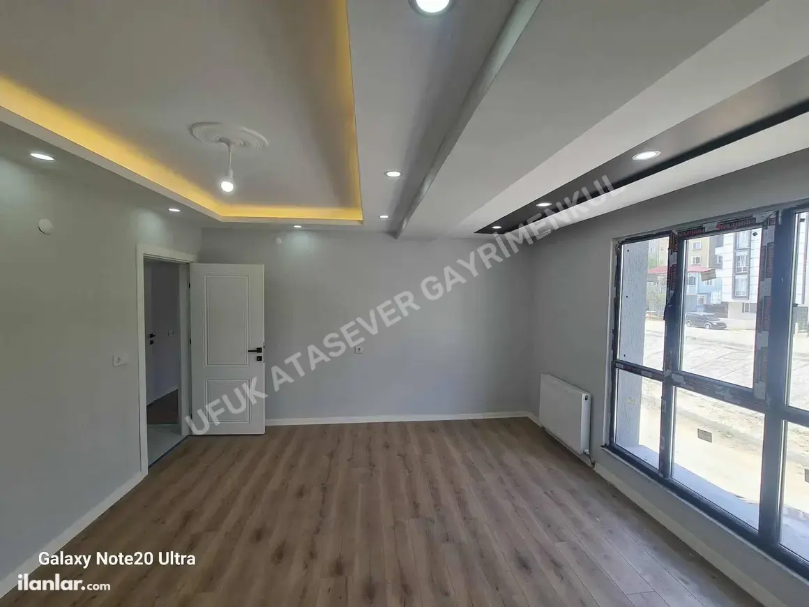 Tekirdağ Kapaklı Vatan Mahallesi 3+1 135 m² satılık daire - Fotoğraf 1