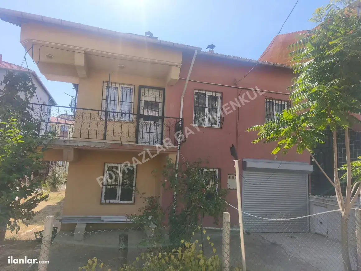 Uşak Merkez Dikilitaş Mahallesi 6+2 324 m² satılık müstakil Ev - Fotoğraf 1