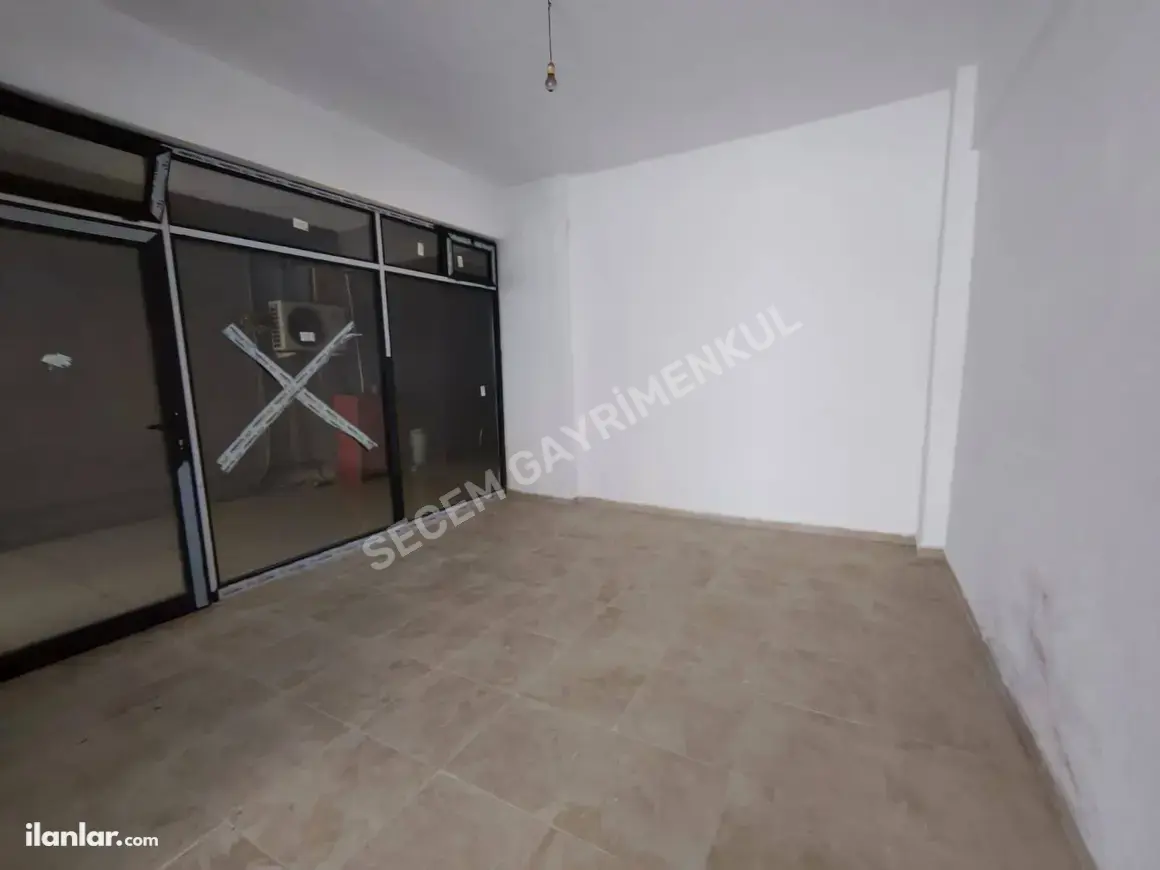 Balıkesir Bandırma İhsaniye Mahallesi 65 m² satılık dükkan & Mağaza - Fotoğraf 1