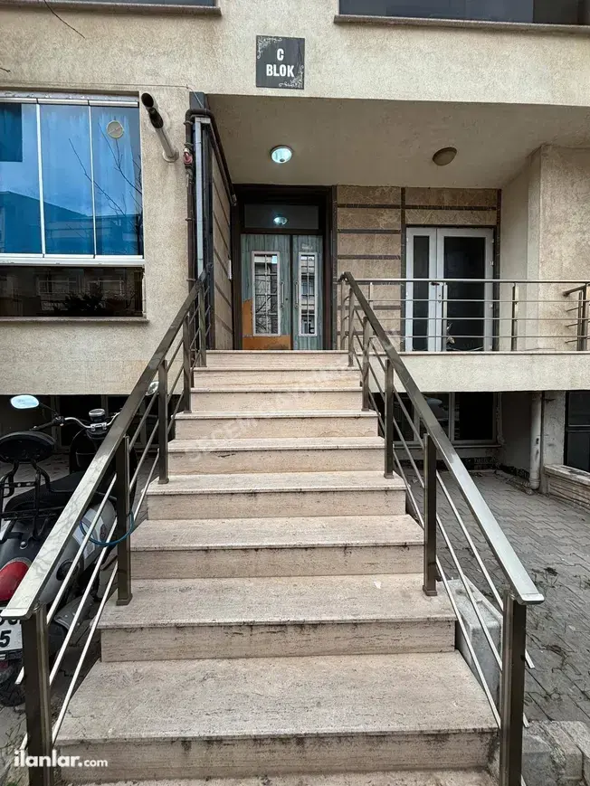 Balıkesir Bandırma 17 Eylül Mahallesi 2+1 90 m² satılık daire - Fotoğraf 1