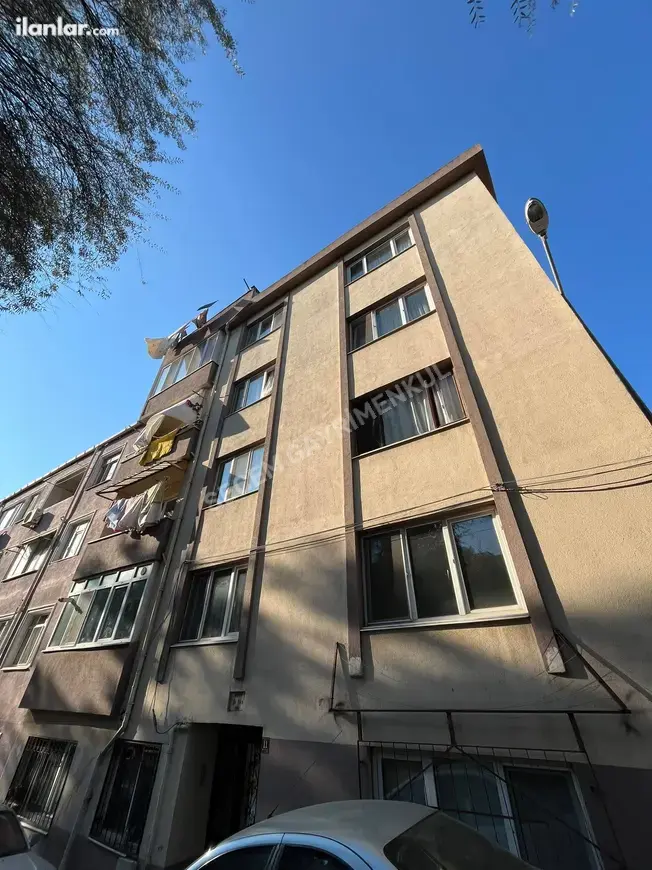 Balıkesir Bandırma Sunullah Mahallesi 4+1 145 m² kiralık daire - Fotoğraf 1