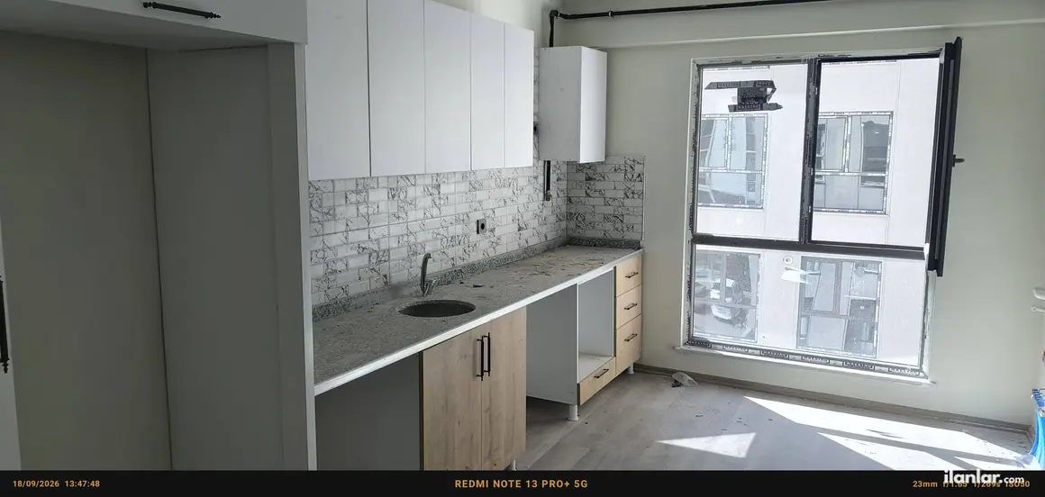 Van İpekyolu Vali Mithat Bey Mahallesi 2+1 85 m² kiralık daire - Fotoğraf 1