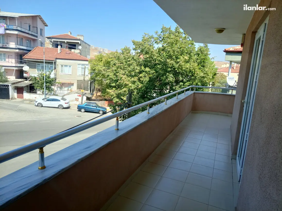 Balıkesir Karesi Toygar Mahallesi 125 m² kiralık apartman Dairesi - Fotoğraf 1