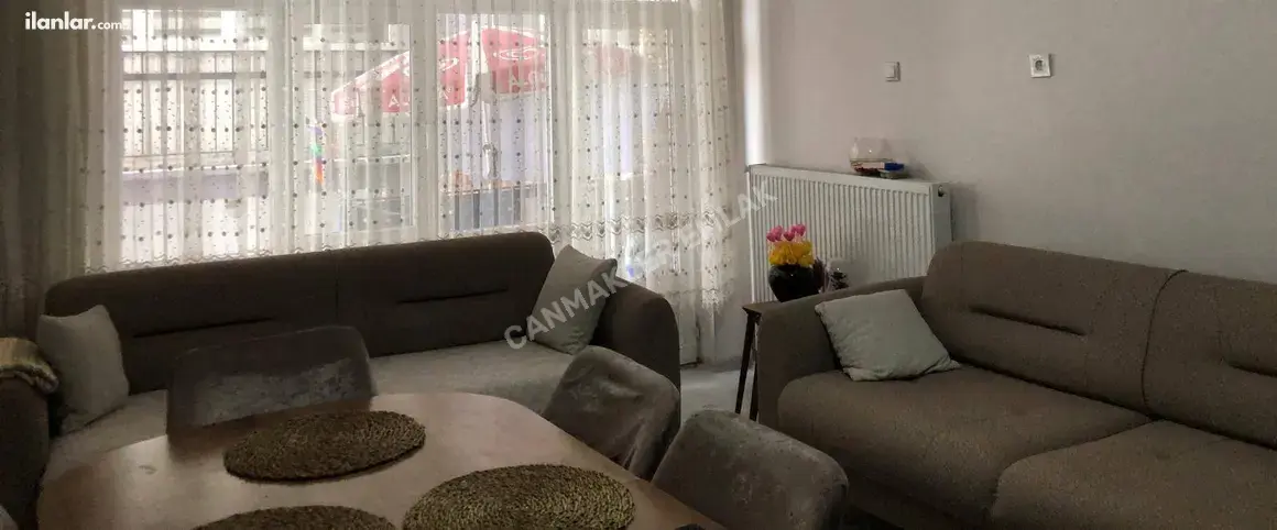 Ankara Yenimahalle Demetgül Mahallesi 3+1 120 m² satılık daire - Fotoğraf 1