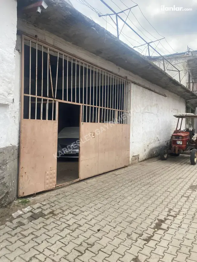 Manisa Kula Gökçeören Mahallesi 3+1 200 m² satılık müstakil Ev - Fotoğraf 1