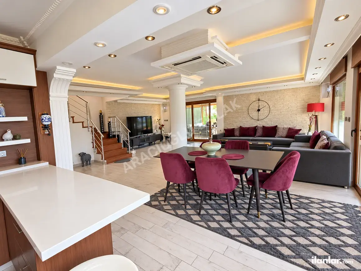 Manisa Salihli Caferbey Mahallesi 4.5+1 382 m² satılık villa - Fotoğraf 1