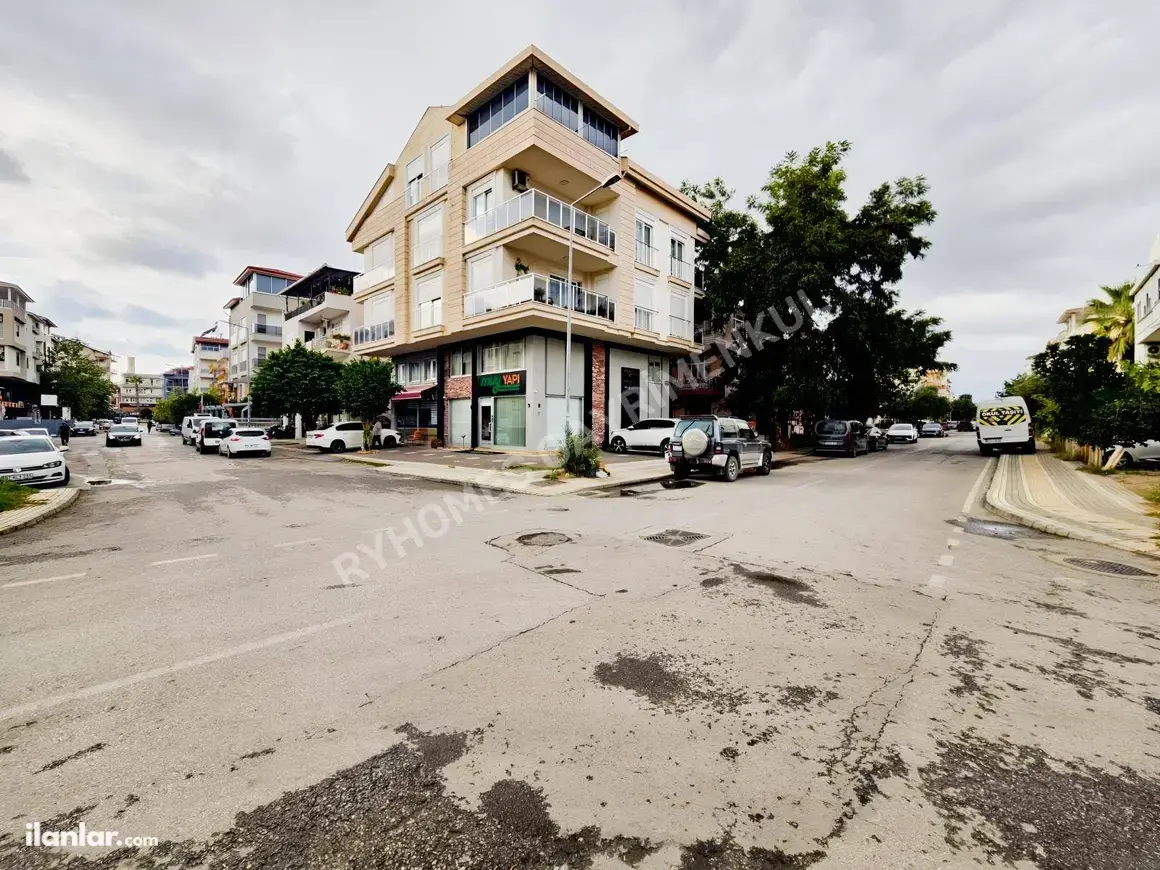 Antalya Manavgat Aşağı Hisar Mahallesi 120 m² satılık dükkan & Mağaza - Fotoğraf 1