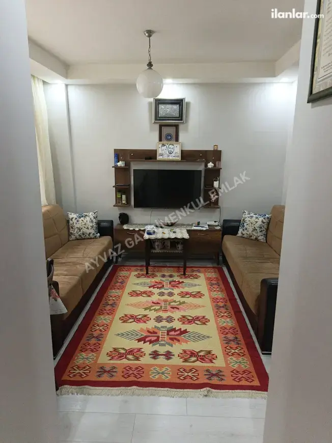 İstanbul Bahçelievler Yenibosna Merkez Mahallesi 3+1 82 m² satılık daire - Fotoğraf 1