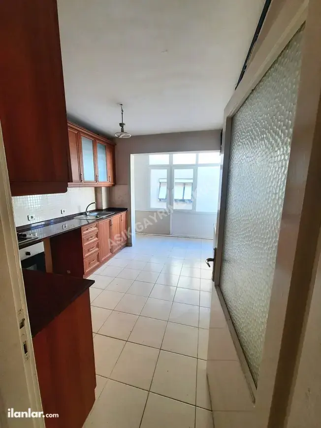 İzmir Tire 4 Eylül Mah. Mahallesi 3+1 120 m² satılık daire - Fotoğraf 1
