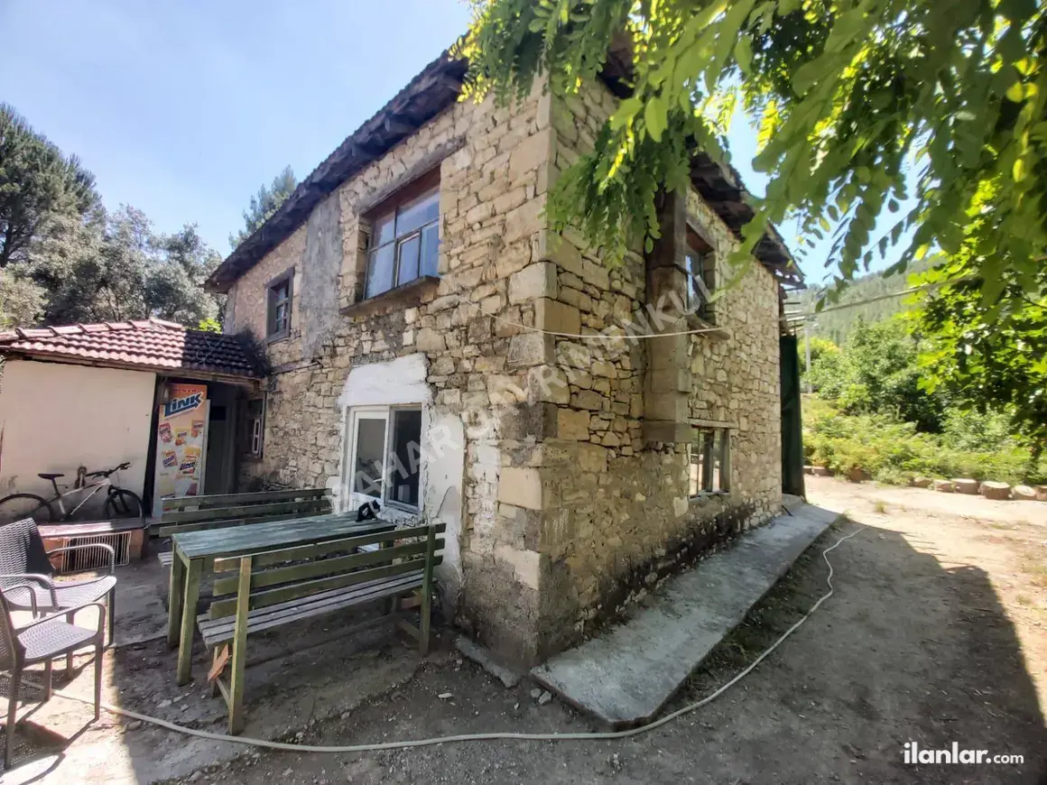 Denizli Çameli Ericek Mahallesi 2.5+1 2.367 m² satılık köy Evi - Fotoğraf 1