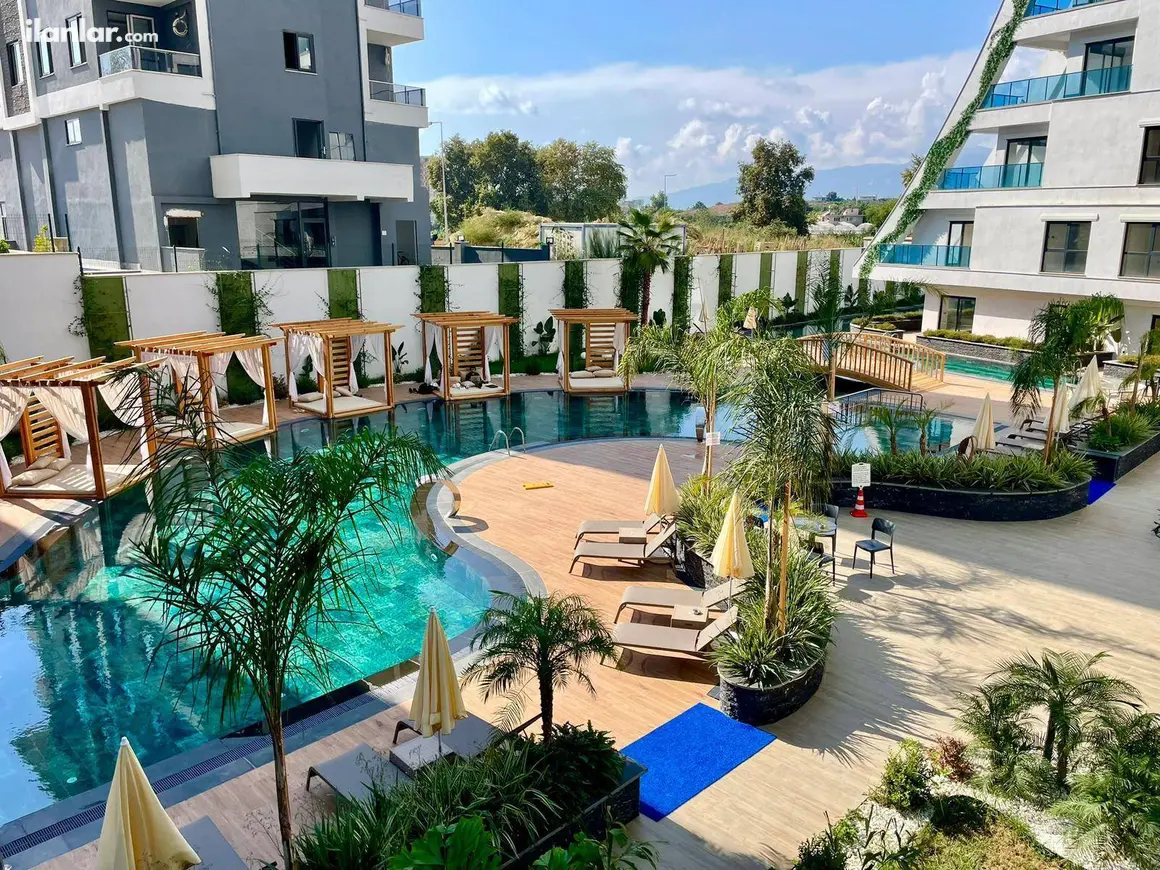 Antalya Alanya Mahmutlar Mahallesi 1+1 58 m² kiralık rezidans - Fotoğraf 1