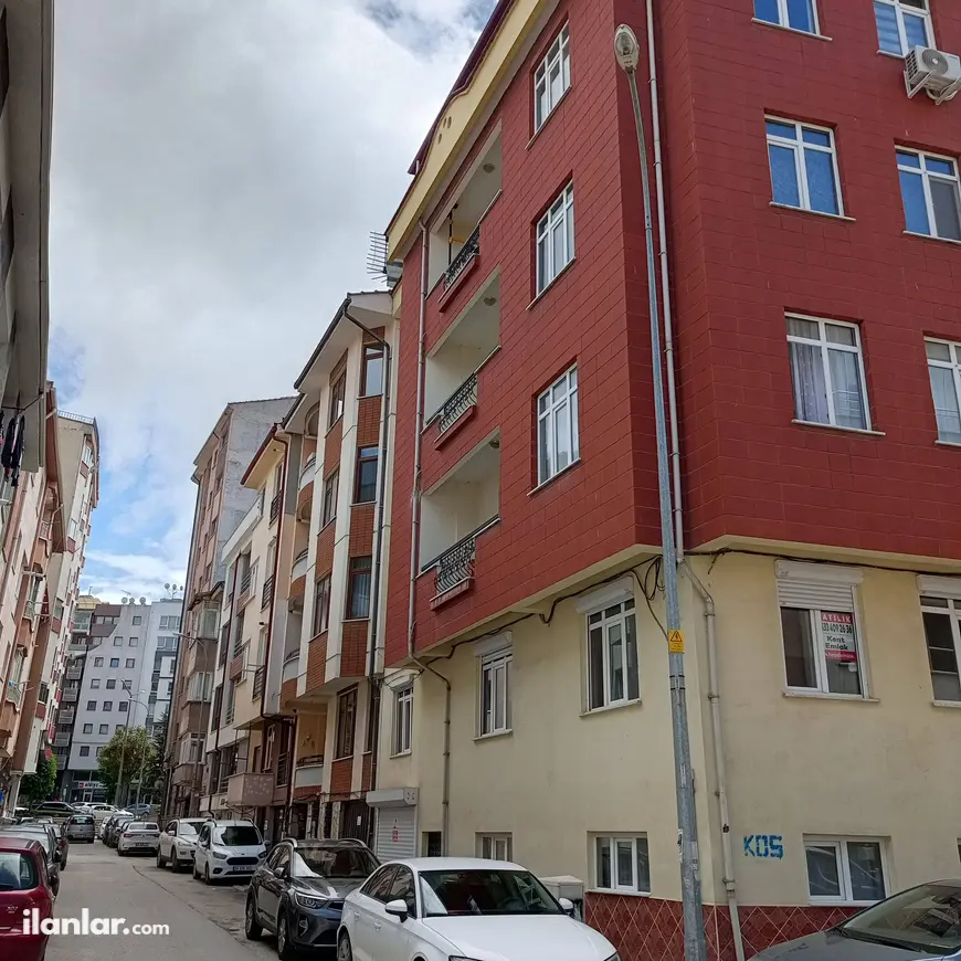 Eskişehir Odunpazarı Akarbaşı Mahallesi 4+1 140 m² satılık daire - Fotoğraf 1
