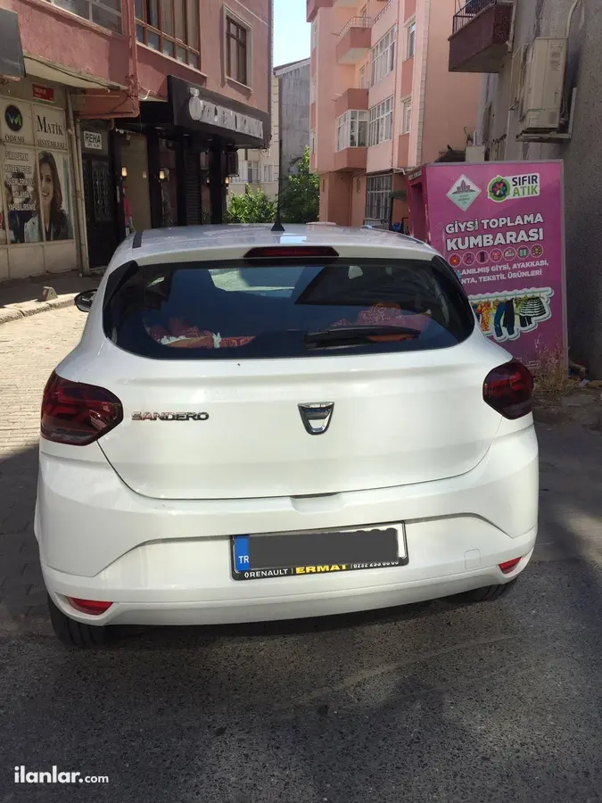 2022 Dacia Sandero 1.0 benzinli manuel otomobil - Fotoğraf 2