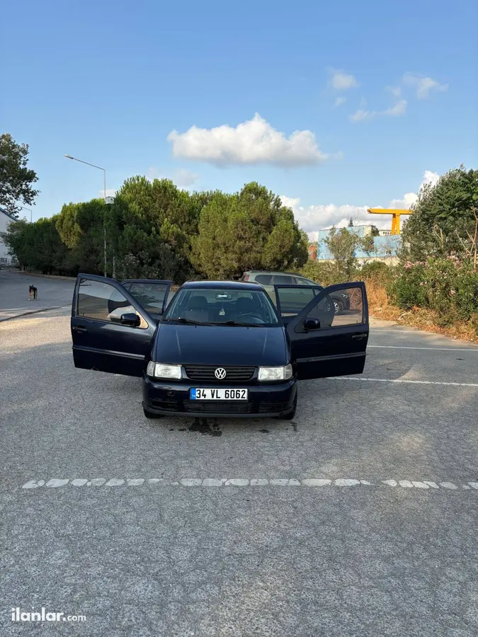1998 Volkswagen Polo 1.6 benzinli manuel otomobil - Fotoğraf 1