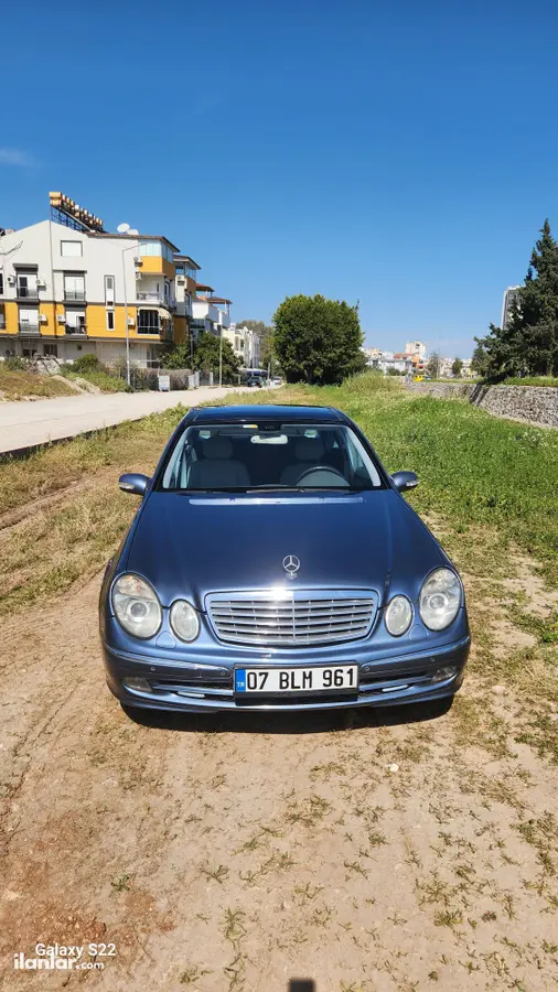 2004 Mercedes - Benz E 200 benzinli otomatik otomobil - Fotoğraf 2