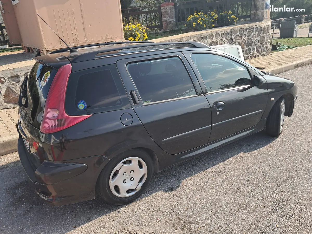 2004 Peugeot 206 1.4 benzinli manuel otomobil - Fotoğraf 3