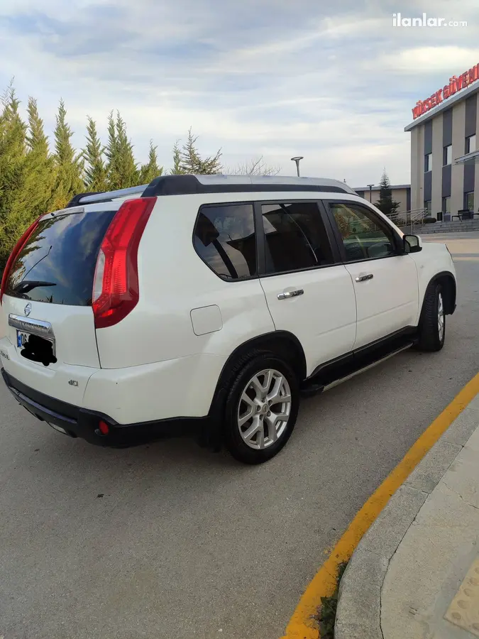 2011 Nissan X-Trail 2.0 dCi dizel otomatik arazi, SUV, Pick-up - Fotoğraf 2