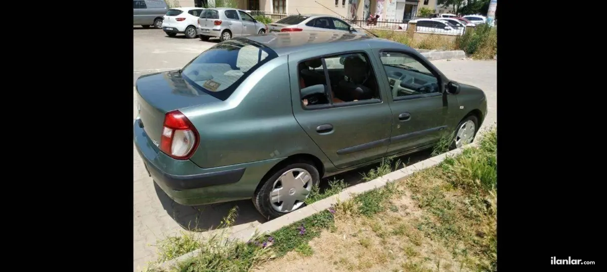 2005 Renault Clio 1.4 benzinli manuel otomobil - Fotoğraf 2