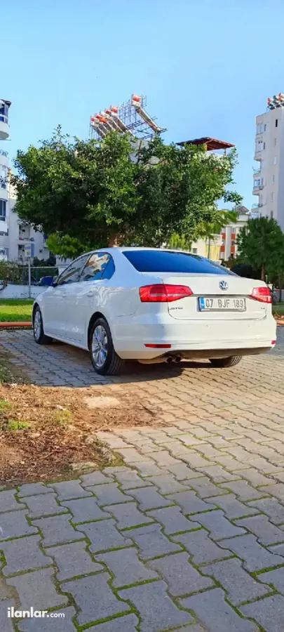 2015 Volkswagen Jetta 1.4 TSi benzinli manuel otomobil - Fotoğraf 2