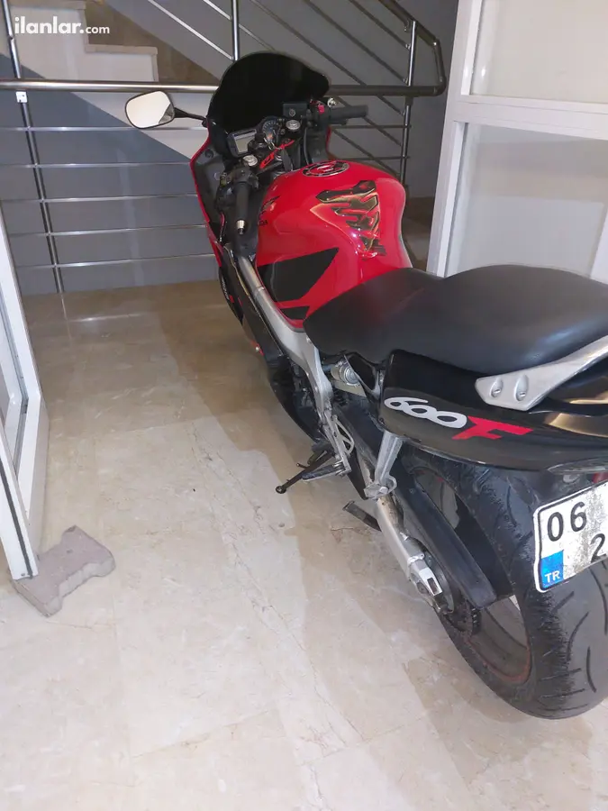 2006 Honda CBR 600 F benzinli manuel motosiklet - Fotoğraf 1