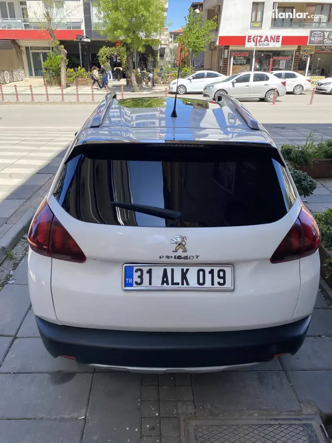 2017 Peugeot 2008 1.6 BlueHDI dizel yarı Otomatik arazi, SUV, Pick-up - Fotoğraf 3