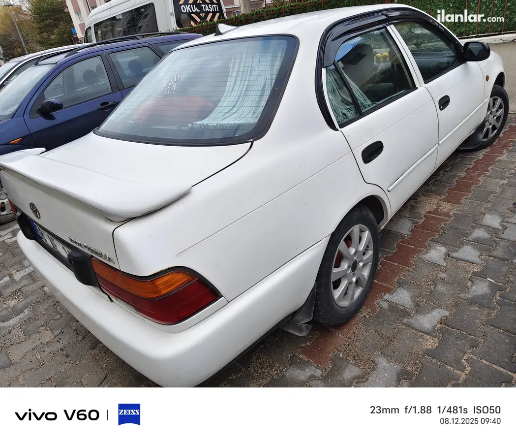 1997 Toyota Corolla 1.3 benzinli manuel otomobil - Fotoğraf 3