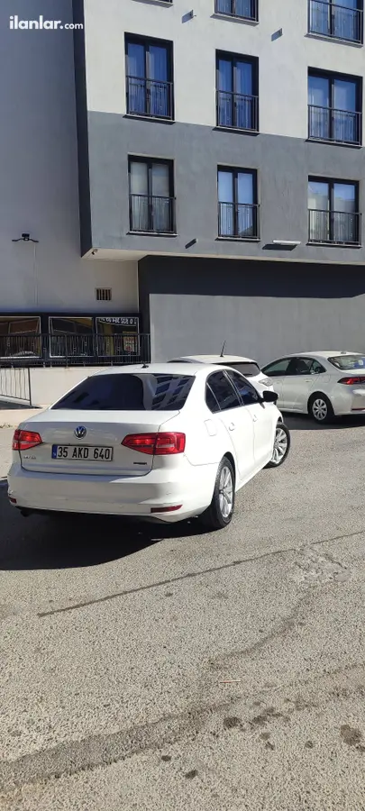 2015 Volkswagen Jetta 1.2 TSi BlueMotion benzinli manuel otomobil - Fotoğraf 2