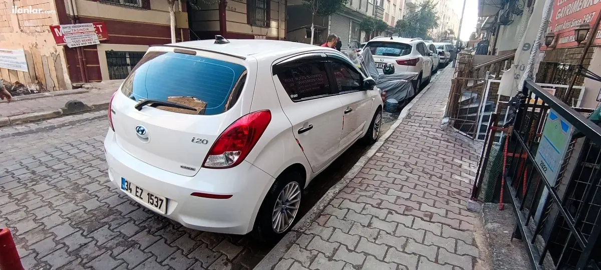 2014 Hyundai i20 1.4 CRDi dizel manuel otomobil - Fotoğraf 2