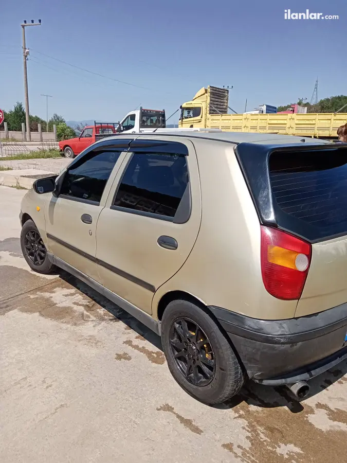 2001 Fiat Palio 1.2 benzinli manuel otomobil - Fotoğraf 1