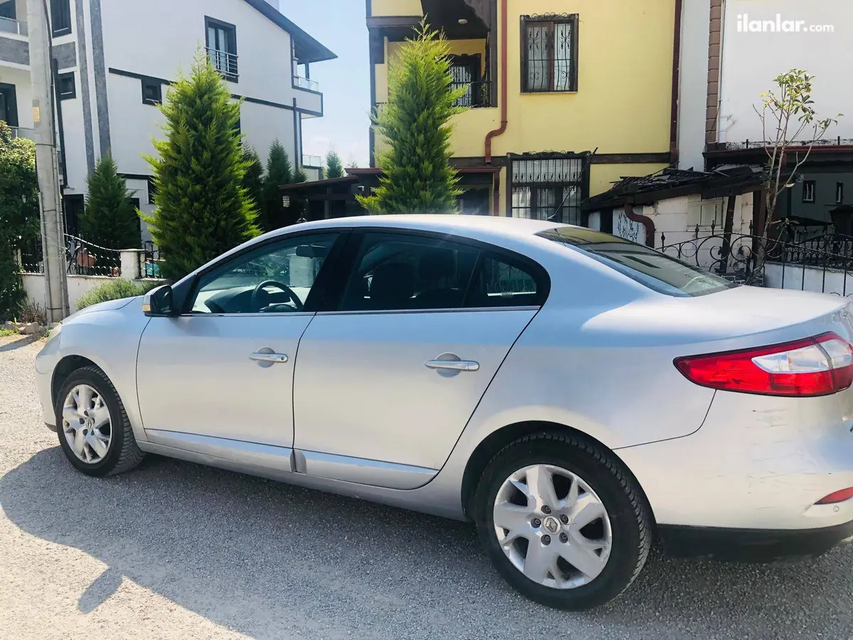 2014 Renault Fluence 1.5 dCi dizel otomatik otomobil - Fotoğraf 2