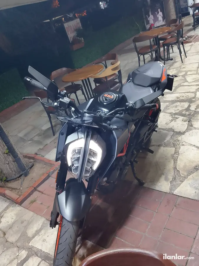 2022 KTM 250 Duke ABS benzinli manuel motosiklet - Fotoğraf 3