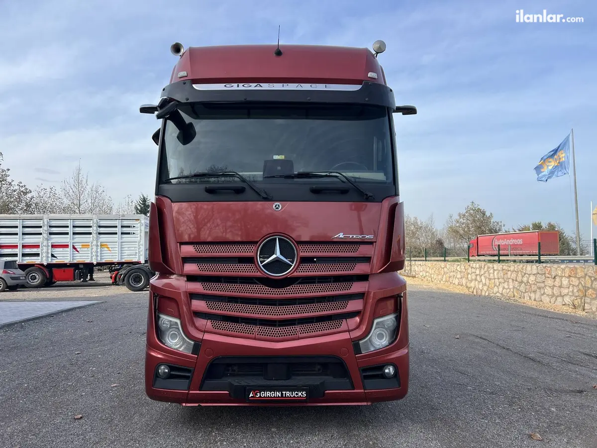 2020 Çekici Mercedes - Benz Actros dizel otomatik ticari Araçlar - Fotoğraf 2